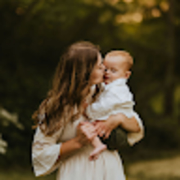 Meet your Posher, Riley - Picture 1 of 1